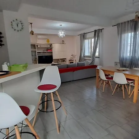Apartment We Wait You!